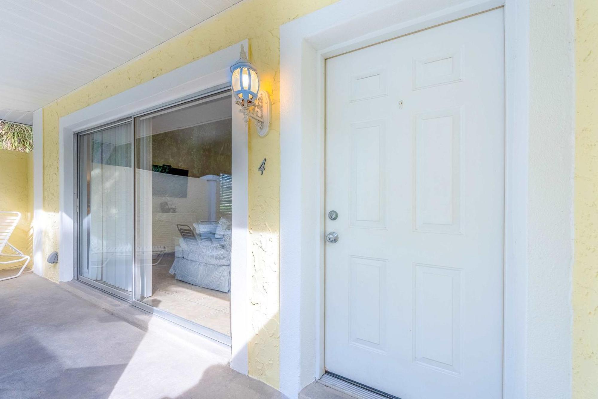 The Sea Spray Resort Siesta Key Exterior photo