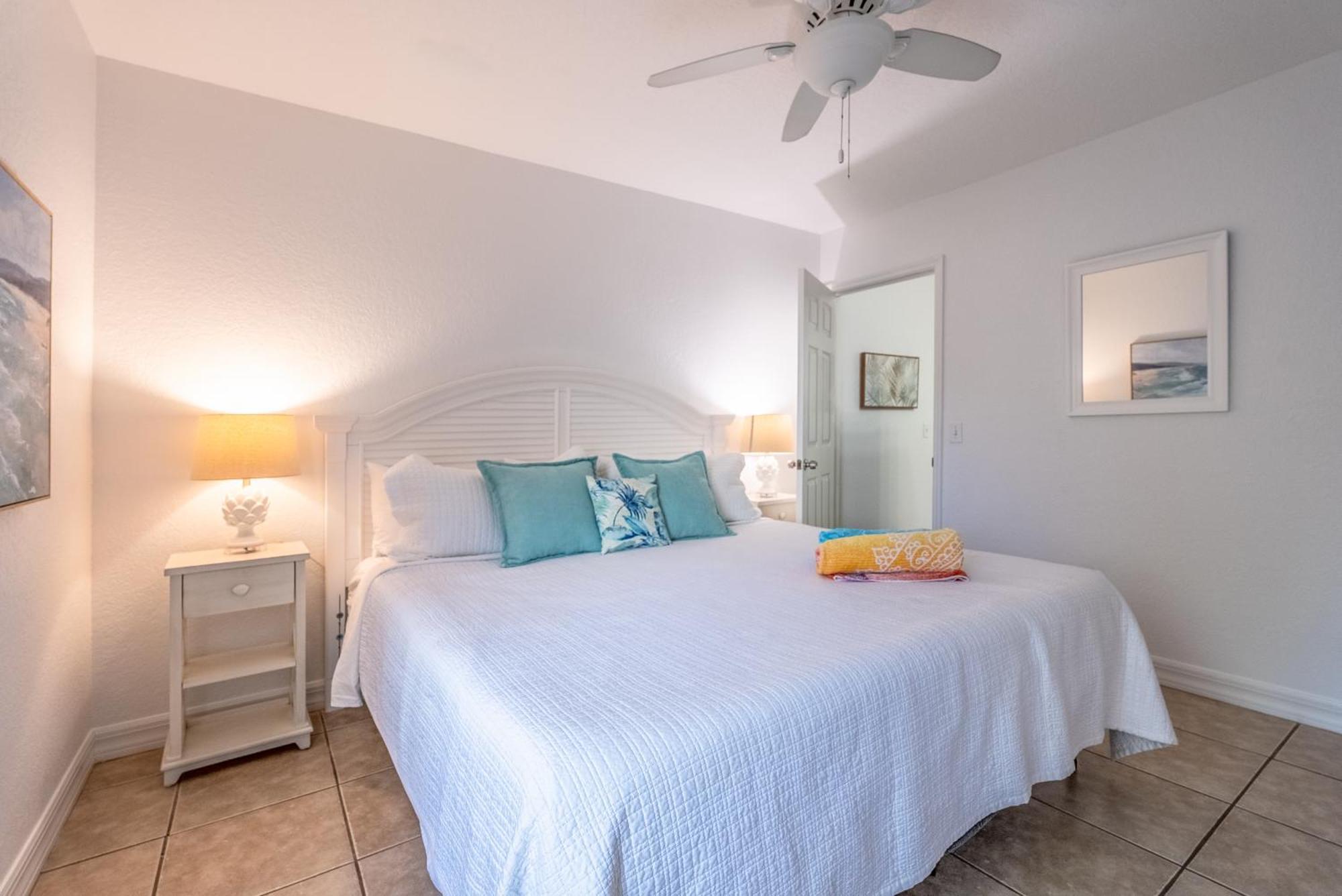 The Sea Spray Resort Siesta Key Exterior photo